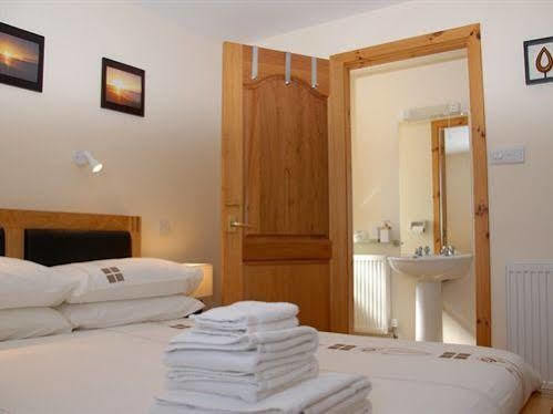 The Inn Guest House Holm  Buitenkant foto